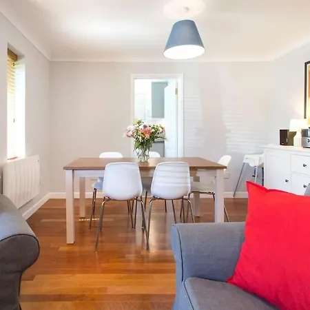 Cosy Modern Oxford Apartment Exterior foto